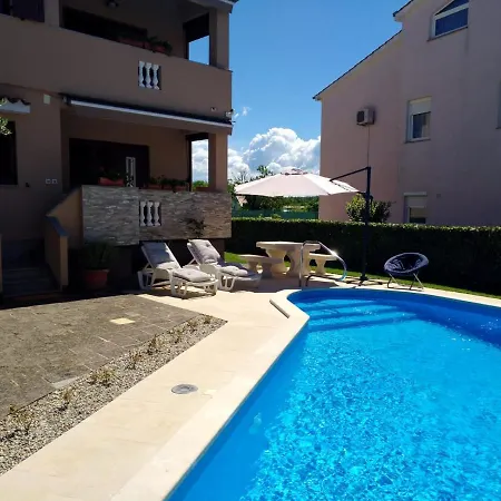 Apartments Popovic Funtana Exterior photo
