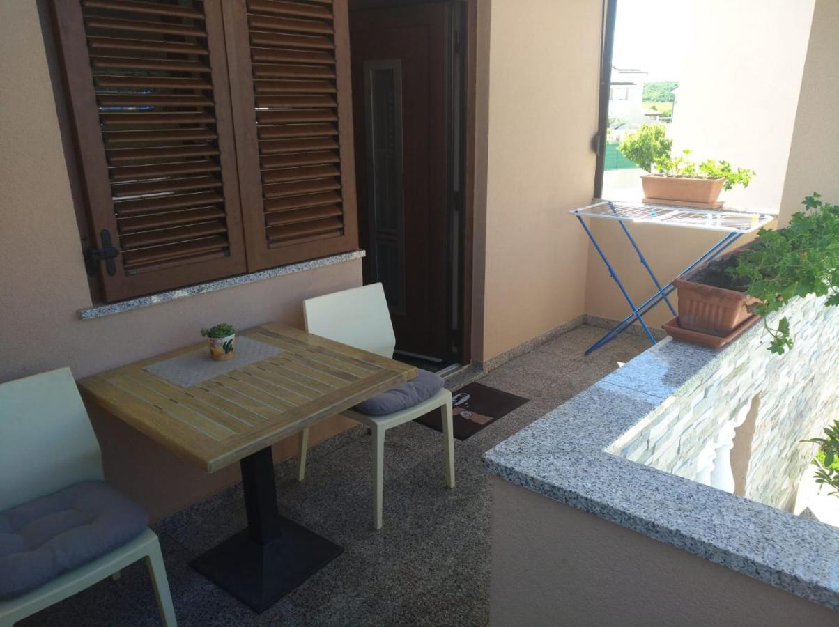 Popovic Apartment *